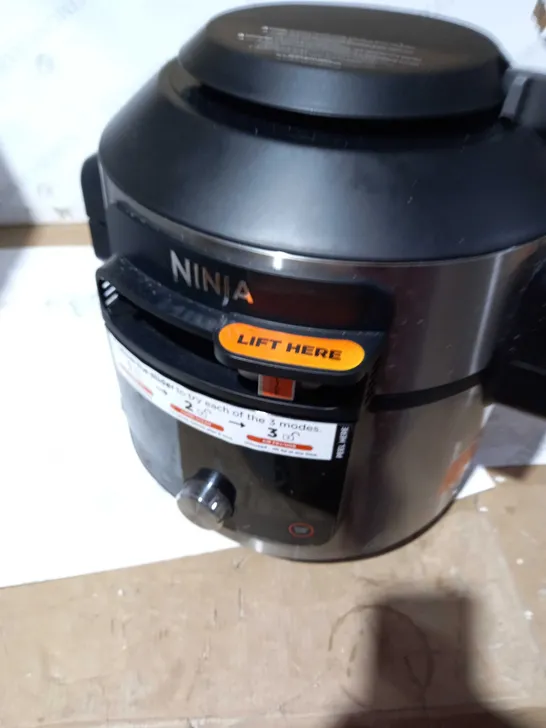 NINJA FOODI SMARTLID MULTI COOKER