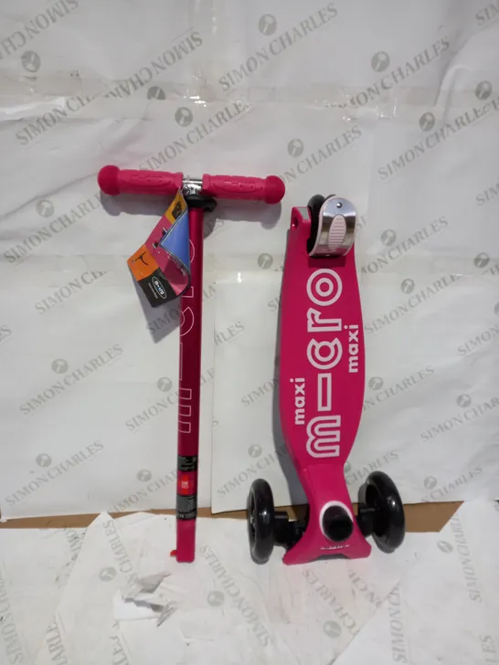 BOXED MICRO SCOOTER MAXI DELUXE LED PINK RRP £144.99