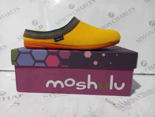 BOXED PAIR OF MOSHULU MIRISSA SLIP-ON SHOES IN YELLOW UK SIZE 5