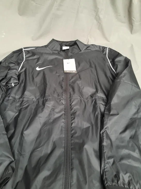 NIKE THIN WINDBREAK JACKET IN BLACK - LARGE