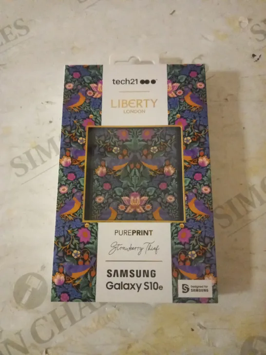 LOT OF 12 BRAND NEW TECH21 PURE PRINT LIBERTY HARDSHELL CASES FOR GALAXY S10E, STRAWBERRY THIEF