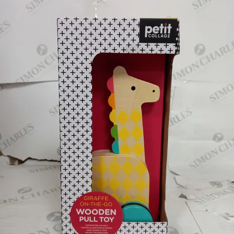 PETIT GIRAFFE ON THE GO WOODEN PULL TOY