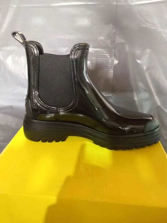 LEMON JELLY BLACK ANKLE BOOTS SIZE 7