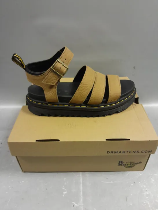 BOXED PAIR OF DR MARTENS BLAIRE SAVANNAH TAN SANDALS - 6.5