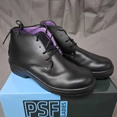 BOX OF APPROX. 10 PAIRS OF PSF LADIES VERSATILE SAFETY FOORWARE SIZE 4/37