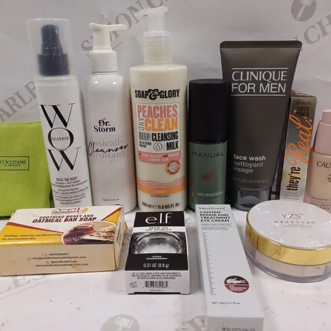 BOX OF APPROX 10 ASSORTED BEAUTY PRODUCTS TO INCLUDE SOAP&GLORY CLEANSING MILK, CLINIQUE FACE WASH, BENEFIT LASH PRIMER, ETC 