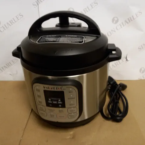 INSTANT POT DUO MINI PRESSURE COOKER