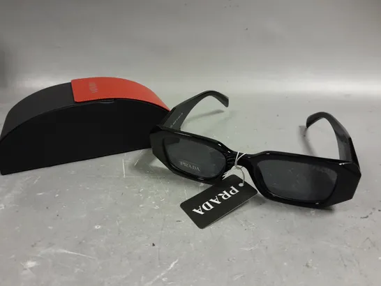 PRADA 211024 BLACK FRAME LOGO SUNGLASSES 