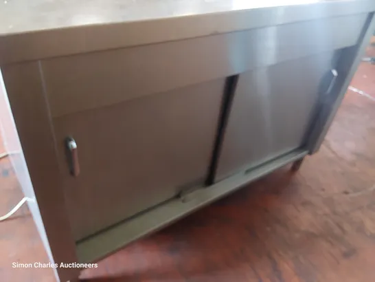 DOUBLE SIDED HEATED CABINET