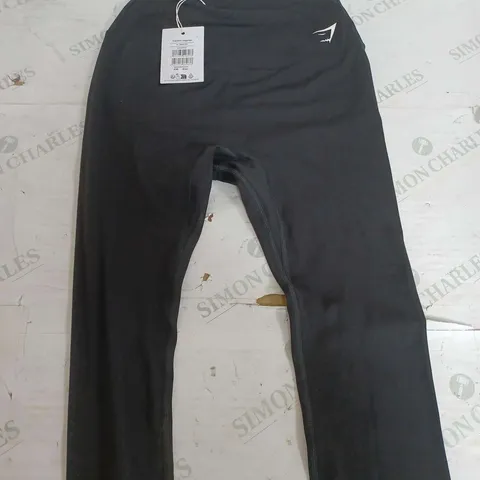 GYMSHARK FRACTION LEGGINGS IN BLACK - MEDIUM