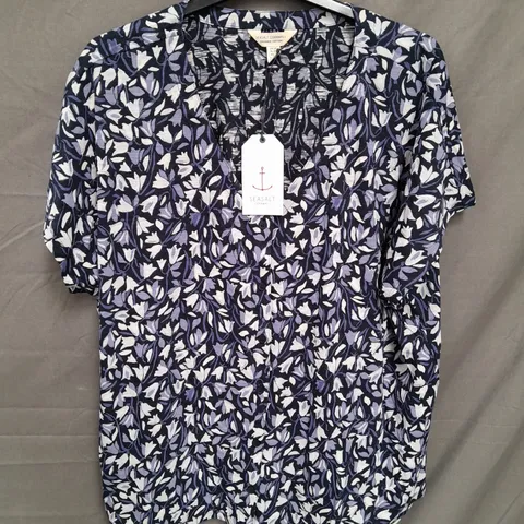 SEASALT CORNWALL LADIES BLUE FLORAL TOP SIZE 22