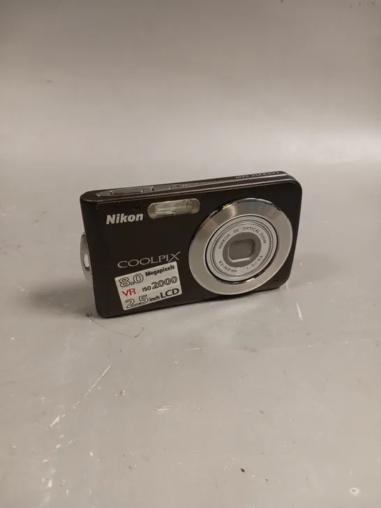 NIKON COOLPIX S210 DIGITAL CAMERA 