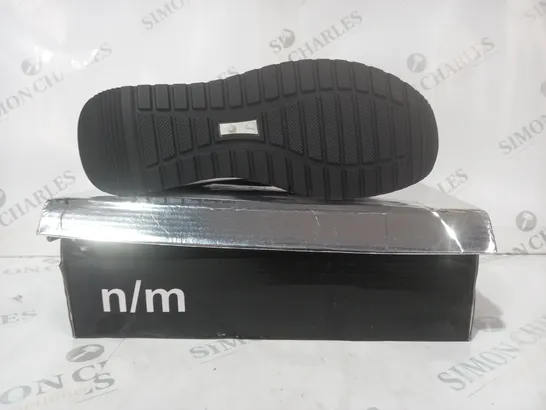 BOXED PAIR OF N/M SHOES IN BLACK UK SIZE 7