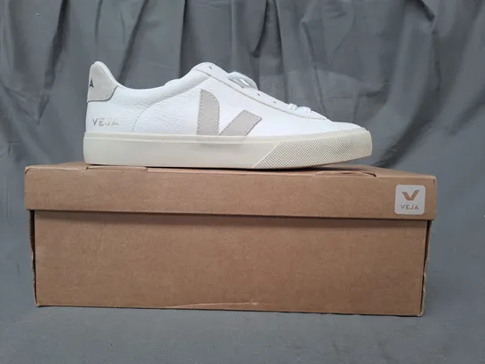 BOXED PAIR OF VEJA CAMPO SNEAKERS IN WHITE UK SIZE 6