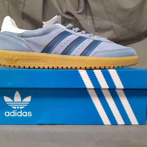 BOXED PAIR OF ADIDAS HAND 2 SHOES IN BLUE UK SIZE 10.5