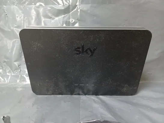 SKY SR 203 ROUTER WIFI SKY Q DUEL 