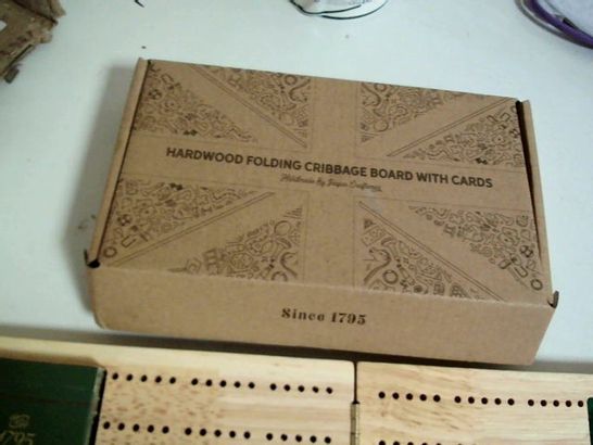 HARDWOOD FOLDING CRIBBAGE BOARD WITH CARDS 