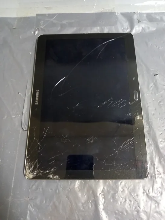 SAMSUNG GALAXY NOTE 10.1 2014 EDITION TABLET IN BLACK