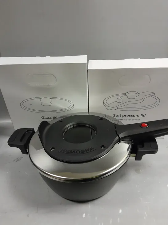 BOXED REMOSKA TRIA MULTICOOKER	