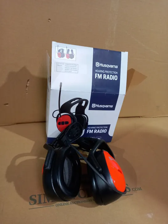 HUSQVARNA HEARING PROTECTION FM RADIO 