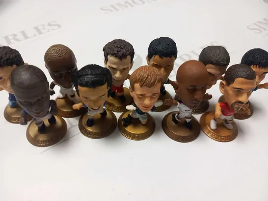 APPROXIMATELY 31 ASSORTED CORINTHIAN MICROSTARS