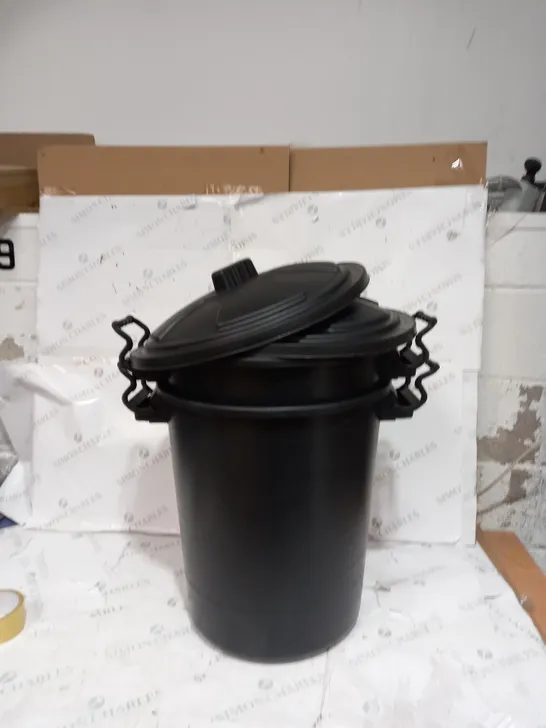 2X LARGE COMPOST/WASTE BIN