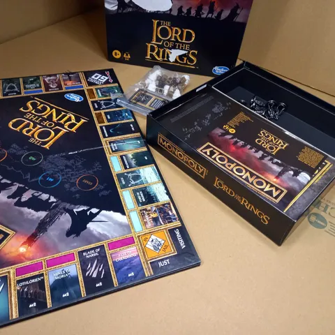 MONOLOPY THE LORD OF THE RINGS BOARD GAME
