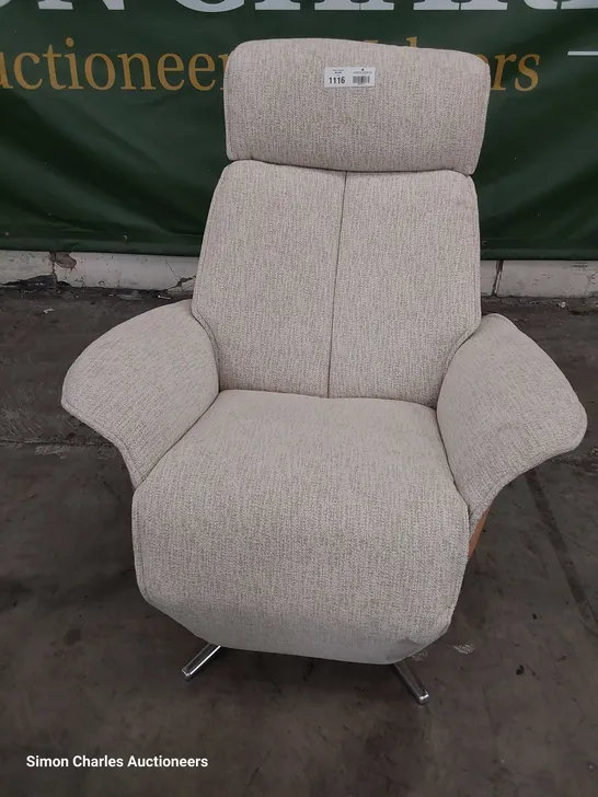 QUALITY BRITISH DESIGNER G PLAN OSLO POWER RECLINING SWIVEL CHAIR RUSH CREAM FABRIC 