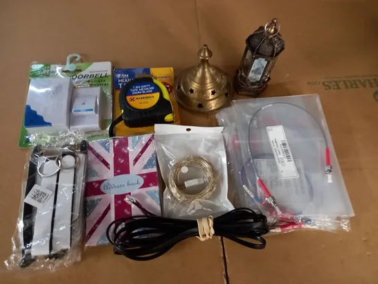 LARGE QUANTITY OF ASSORTED HOUSEHOLD BITS AND BOBS