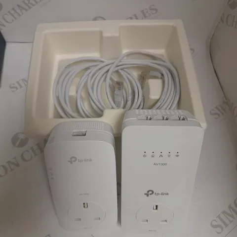 TP-LINK GIGABIT PASSTHROUGH POWERLINE KIT 