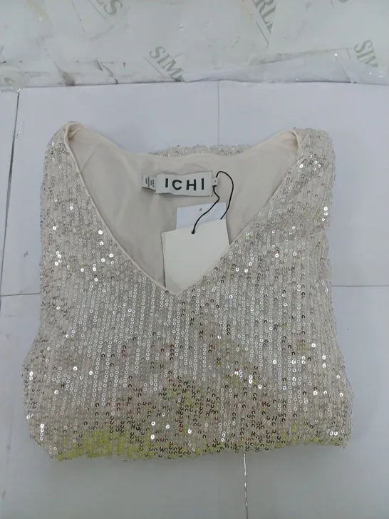 ICHI SEQUIN SHORT SLEEVE TOP IN STONE SIZE S