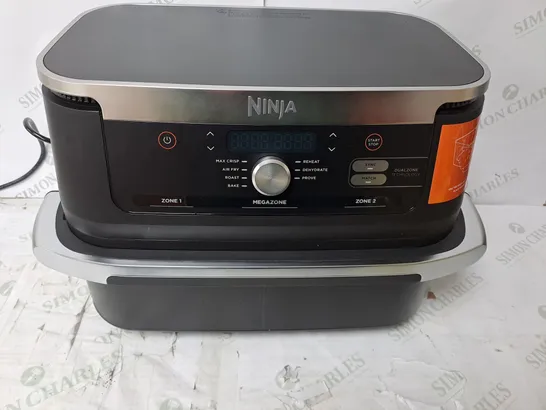 BOXED NINJA 10.4L FOODI FLEXDRAWER DUAL AIR FRYER AF500UK IN BLACK