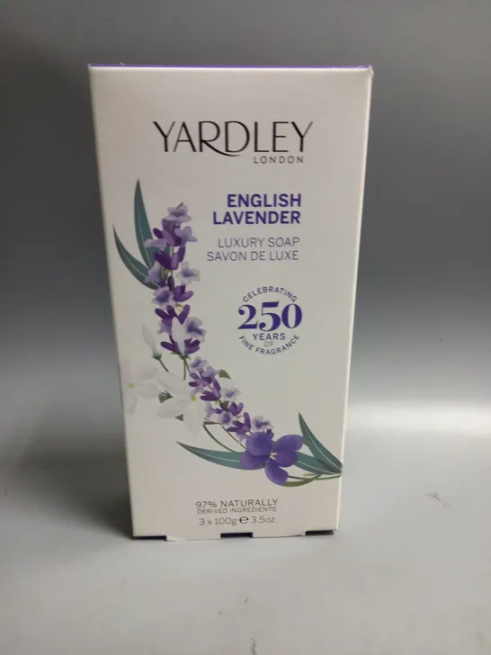 BOXED YARDLEY LONDON ENGLISH LAVENDER LUXURY SOAP 3 X 100G BARS