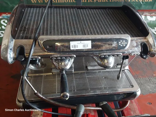 TRADITIONAL FAEMA EMBLEMA COFFEE MACHINE