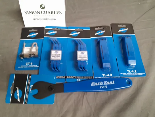 LOT OF 6 ASSORTED PARKTOOL ITEMS INCLUDES MINI CHAIN TOOL, PEDAL WRENCH AND TIRE LEVERS