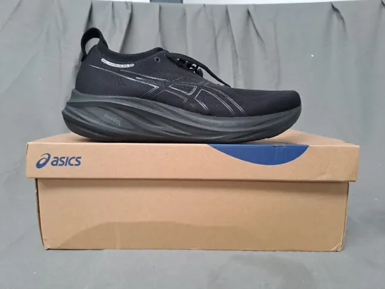 BOXED PAIR OF ASICS GEL-NIMBUS 26 SHOES IN BLACK UK SIZE 10