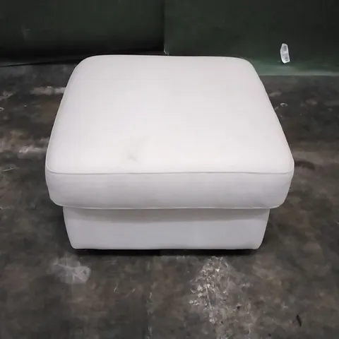 QUALITY ITALIAN DESIGNER ONTARIO WHITE LEATHER FOOTSTOOL