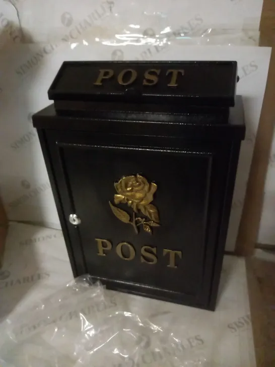 DWD VINTAGE DECOR BLACK & GOLD WALL MOUNTED POST BOX