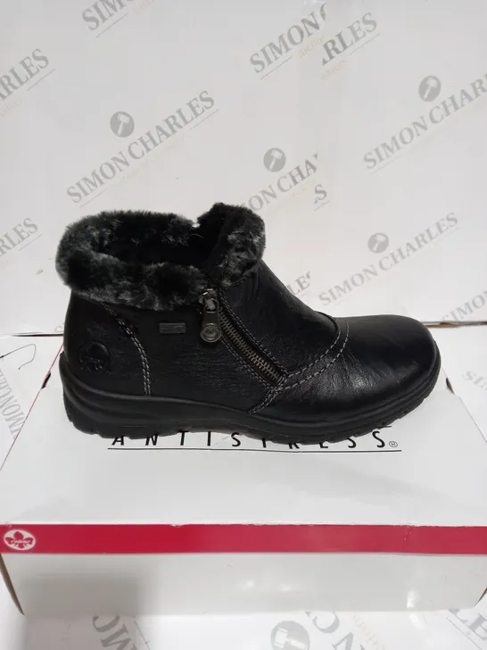 BOXED RIEKER ANTISTRESS BLACK FUR CUFFED ANKLE BOOTS - SIZE 6