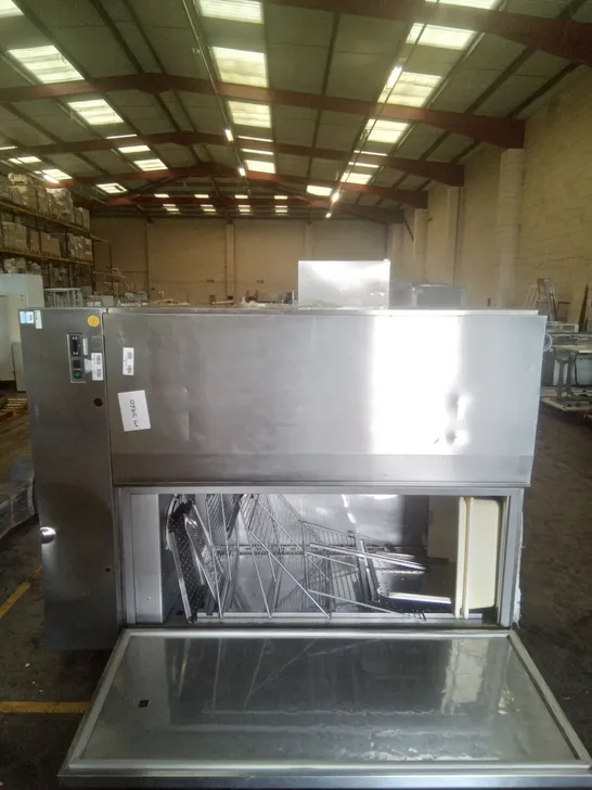 COMMERCIAL DOUBLE DOOR FRIDGE 