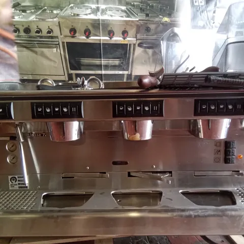 RAN7-3 RANCILIO COMMERCIAL 3 BARRISTA COFFEE MACHINE 