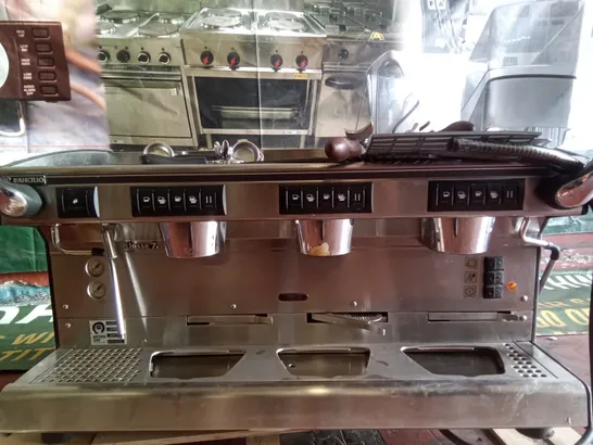 RAN7-3 RANCILIO COMMERCIAL 3 BARRISTA COFFEE MACHINE 