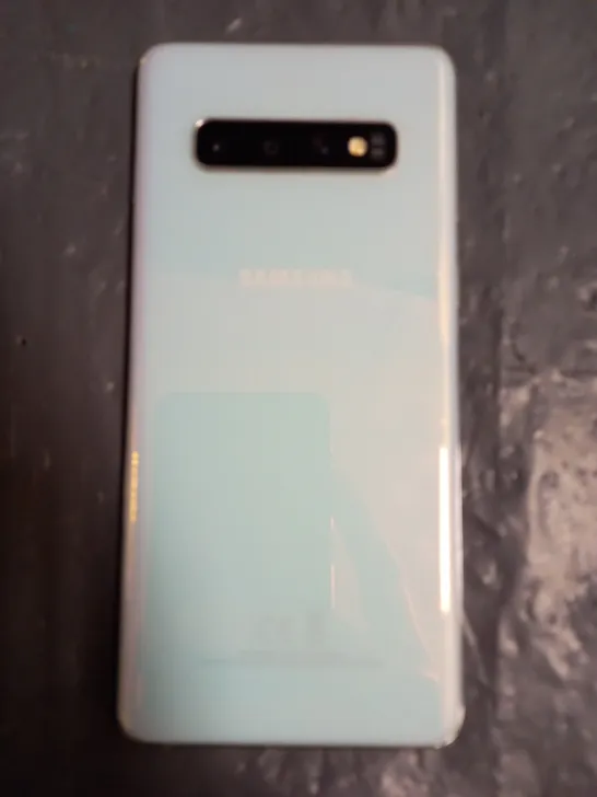 SAMSUNG GALAXY S10 SMARTPHONE