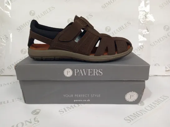 BOXED PAIR OF PAVERS SANDALS IN BROWN UK SIZE 10