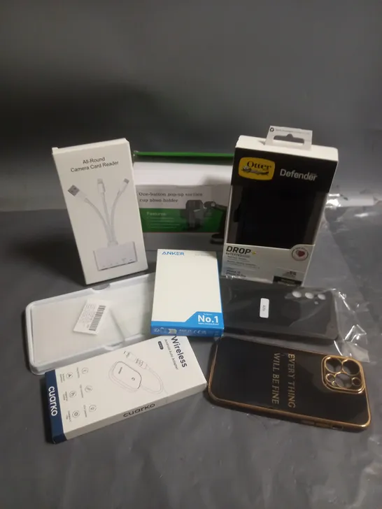 APPROXIMATELY 15 ASSORTED PHONE ACCESSORIES AND ELECTRICALS TO INCLUDE PHONE CASES, PHONE HOLDER, ADROID AUTO ADAPTER, ETC