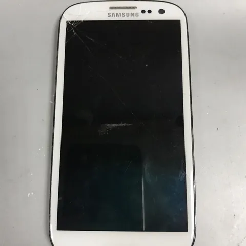 SAMSUNG GALAXY S3 SMARTPHONE 
