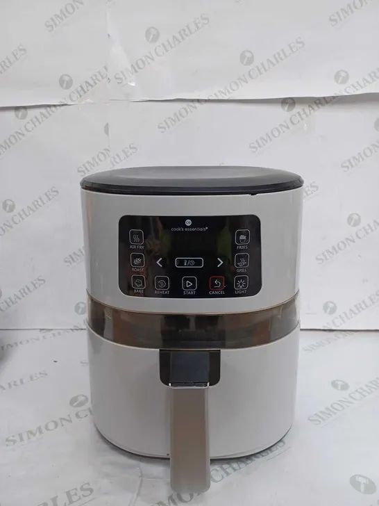 OUTLET COOK'S ESSENTIALS 4.0L AIR FRYER WITH DIGITAL VIEWING SCREEN