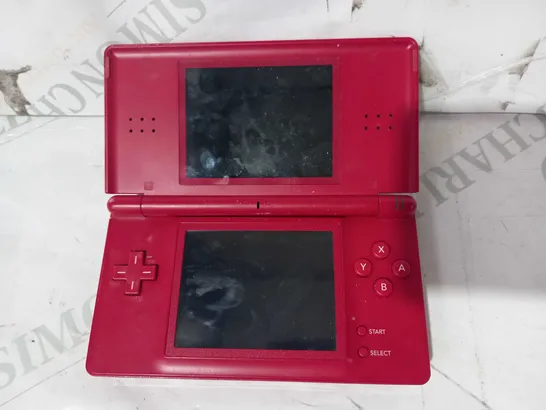 NINTENDO DS LITE USG-001 HANDHELD GAMES CONSOLE IN RED