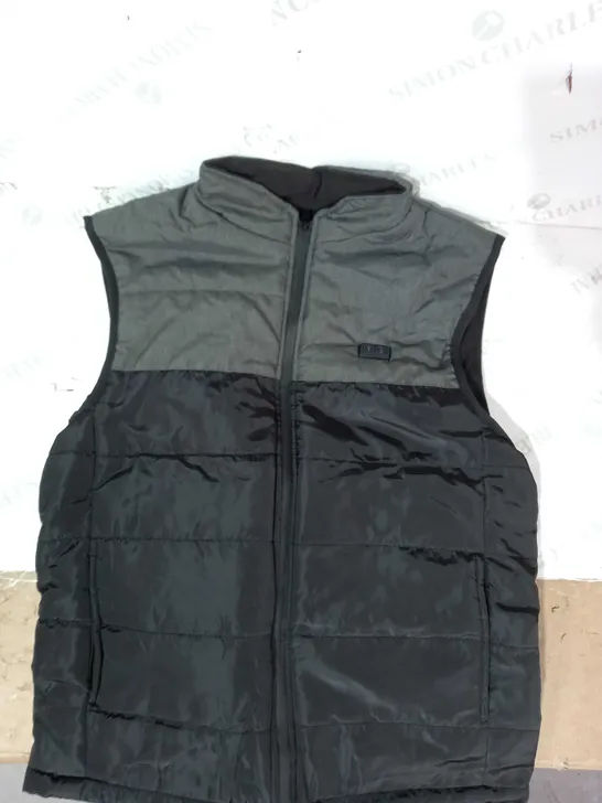 ELECTRIC HEATED VEST IN BLACK/GREY SIZE UNSPECIFIED