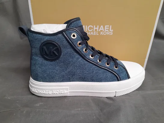 BOXED PAIR OF MICHAEL KORS DENIM HI-TOPS - US 8.5M